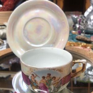 🪞Vintage Cupid Expresso and Saucer Set 🌟